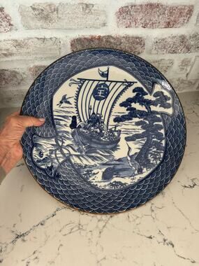 Vintage Japanese Seven Lucky Gods Treasure Ship Kutani Serving Dish